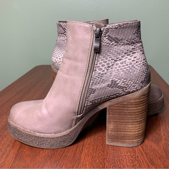 Chalada | Taupe Snakeskin Vegan Leather Block High Heel “Ella”Booties - 38 - Picture 3 of 10